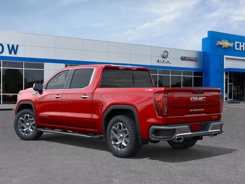 New 2026 GMC Sierra 1500 SLT image 3