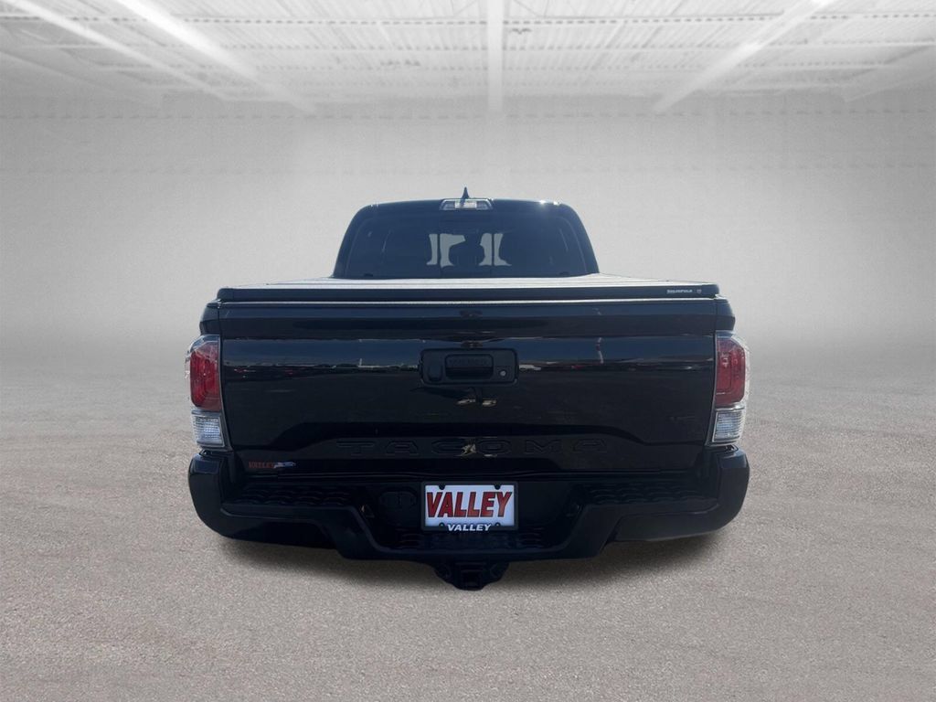Used 2021 Toyota Tacoma TRD Sport AWD/4WD image 7