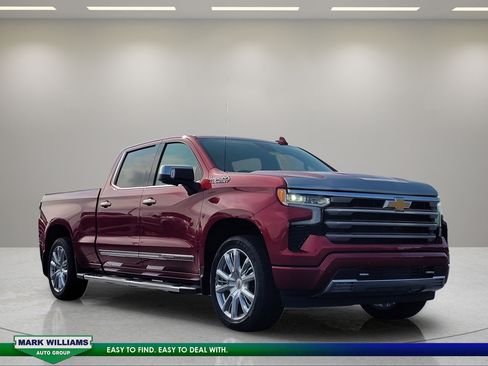 Used 2022 Chevrolet Silverado 1500 High Country w/ High Country Premium Package AWD/4WD image 1