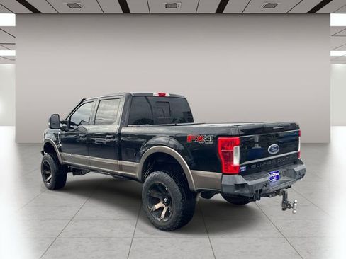 Used 2019 Ford F250 Lariat w/ Lariat Ultimate Package AWD/4WD image 7