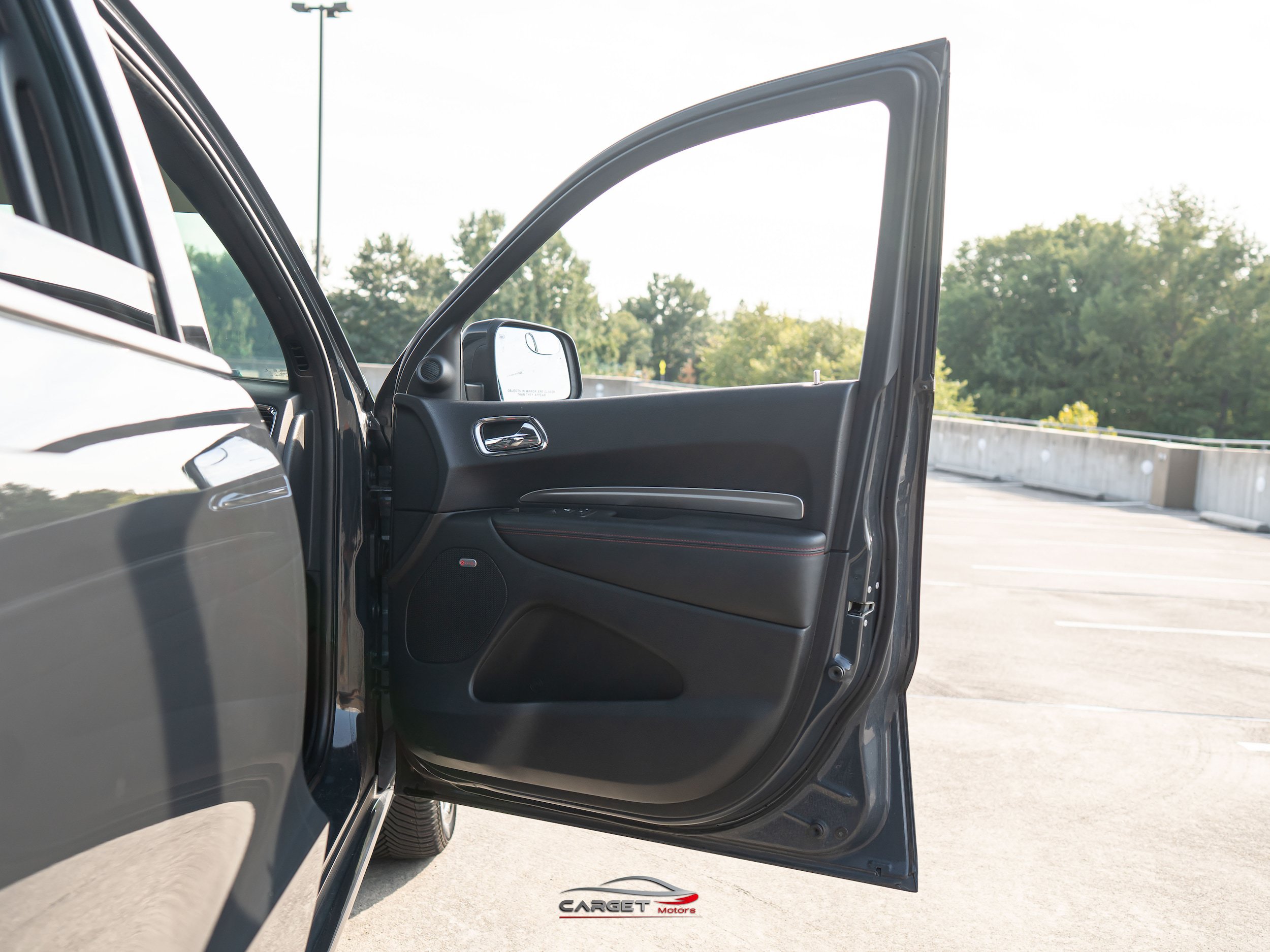 Used 2017 Dodge Durango R/T w/ Blacktop Package AWD/4WD image 44