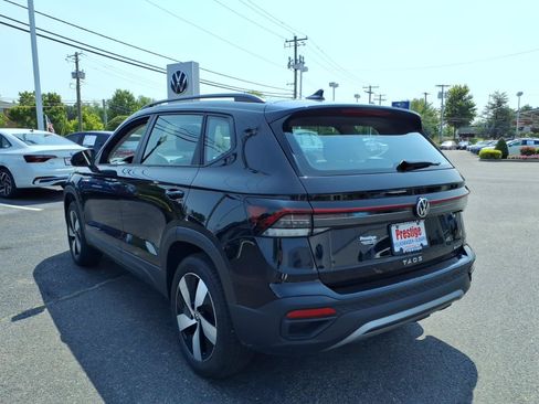 Used 2025 Volkswagen Taos S AWD/4WD image 4