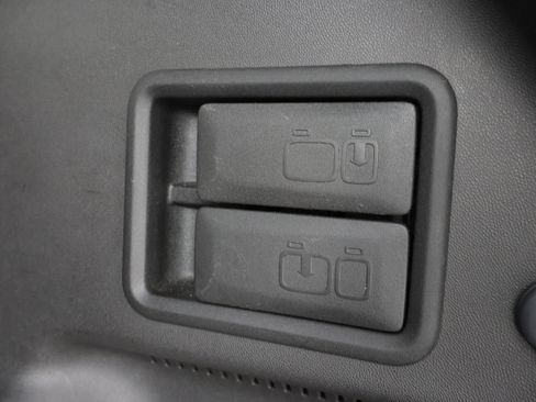 Used 2019 GMC Terrain SLT w/ Preferred Package image 29