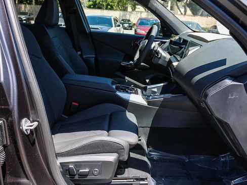 New 2026 BMW X3 xDrive30 w/ Premium Package AWD/4WD image 16