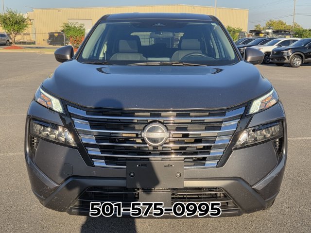 Used 2025 Nissan Rogue SV FWD image 5