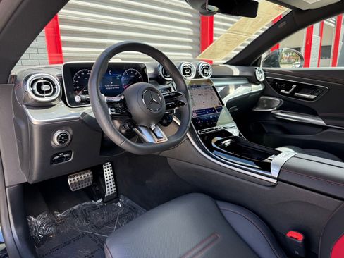 Used 2025 Mercedes-Benz CLE 53 AMG CLE 53 AMG image 14