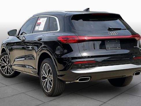 Used 2025 Audi Q5 Premium w/ Premium Plus AWD/4WD image 11