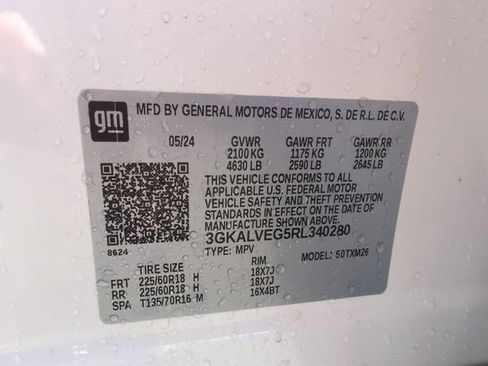 Used 2024 GMC Terrain SLT AWD/4WD image 18
