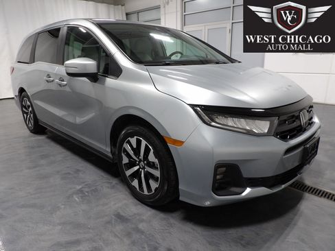 Used 2025 Honda Odyssey EX-L image 1
