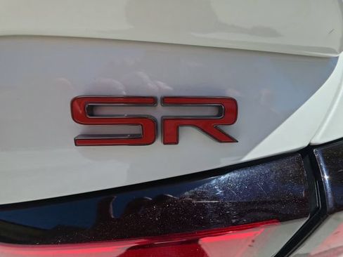 Used 2023 Nissan Altima 2.5 SR w/ SR Premium Package FWD image 31