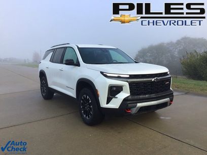 Used 2025 Chevrolet Traverse Z71