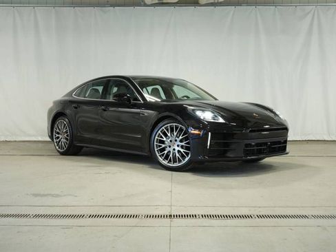 New 2026 Porsche Panamera 4 AWD/4WD image 9