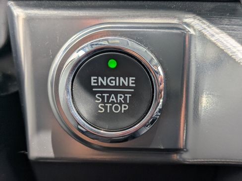 Used 2023 Ford F150 Lariat w/ Equipment Group 502A High AWD/4WD image 29