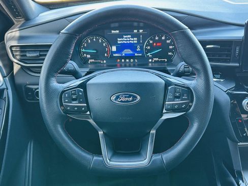 Used 2023 Ford Explorer ST-Line w/ Class IV Trailer Tow Package image 19