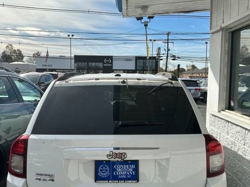 Used 2015 Jeep Compass High Altitude image 4