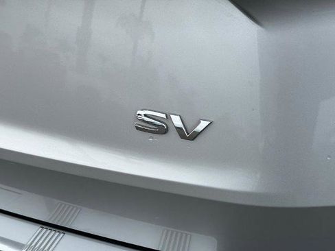 Certified 2021 Nissan Rogue SV image 8