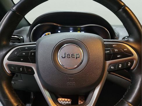 Used 2020 Jeep Grand Cherokee High Altitude image 18