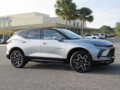 New 2025 Chevrolet Blazer RS w/ Driver Confidence II Package image 2