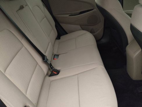 Used 2019 Hyundai Tucson SE w/ Cargo Package FWD image 19
