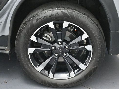 Used 2025 Chevrolet Equinox RS w/ Safety and Technology Package FWD image 35
