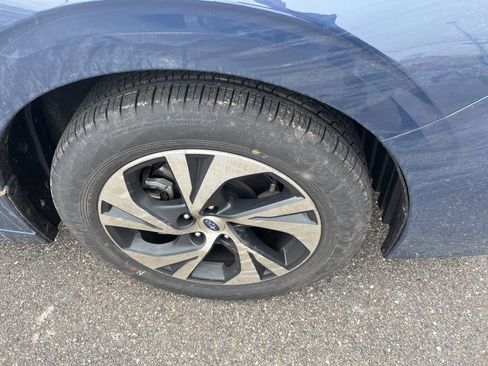 Used 2025 Subaru Legacy Premium w/ Popular Package #1A image 7