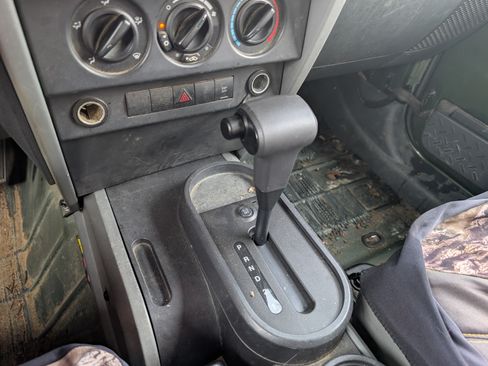 Used 2007 Jeep Wrangler Unlimited X RWD image 12
