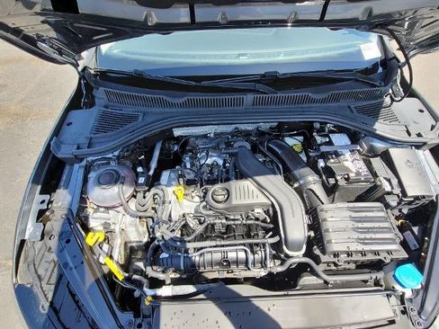 Used 2024 Volkswagen Jetta SE FWD image 27