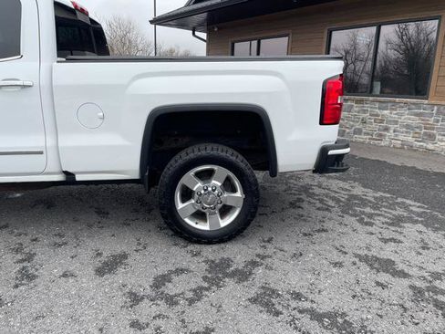 Used 2016 GMC Sierra 2500 Denali w/ Driver Alert Package image 4