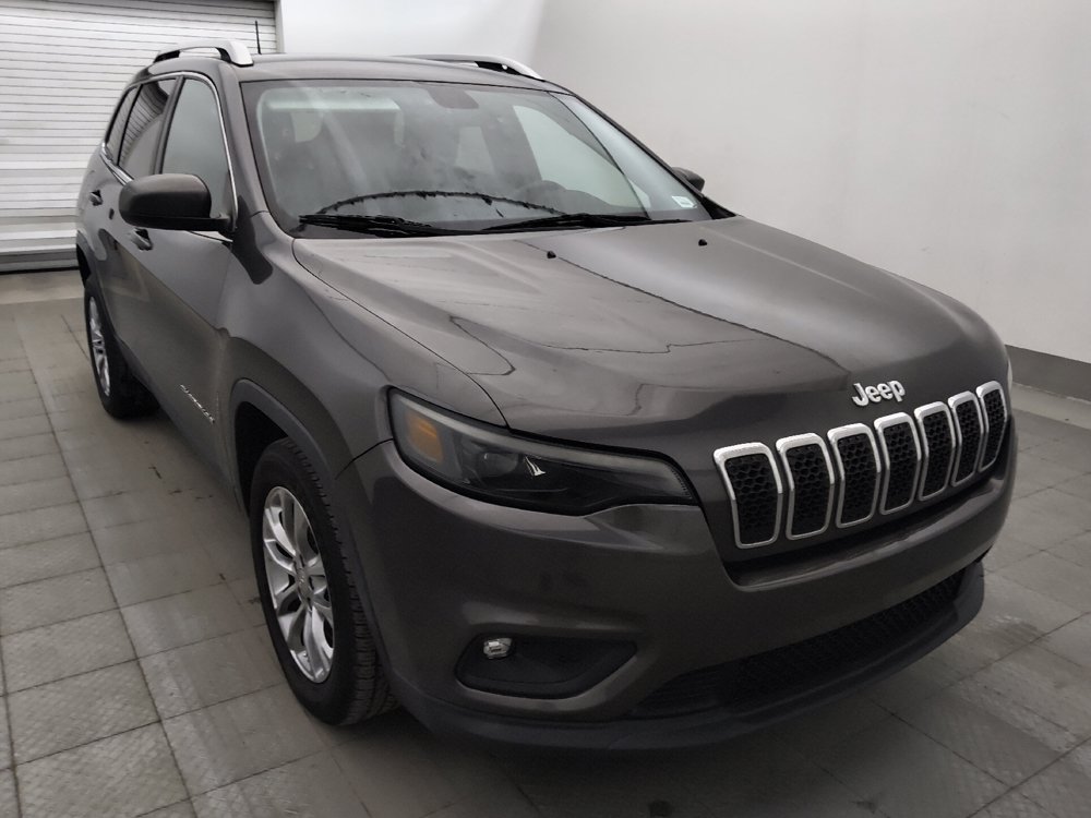 Used 2019 Jeep Cherokee Latitude Plus FWD image 13