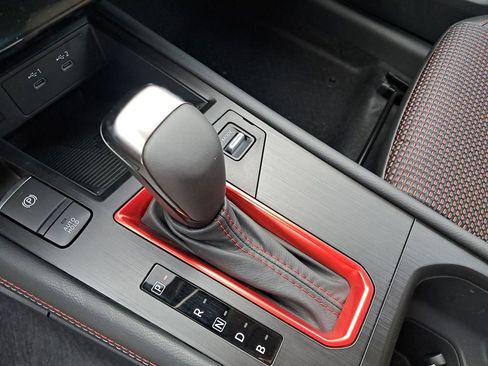 New 2026 Nissan Kicks SR w/ Cold Weather Package image 25