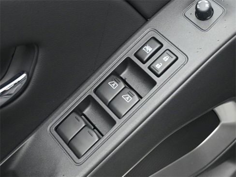 New 2026 Nissan Frontier SV image 13