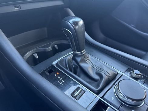 Used 2020 MAZDA MAZDA3 Sedan w/ Select Package image 27