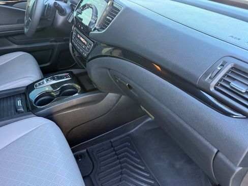 Used 2023 Honda Passport Elite image 33