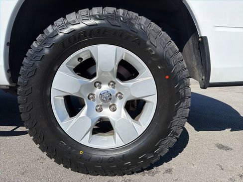 Used 2012 RAM 1500 ST w/ Special Service Group image 13