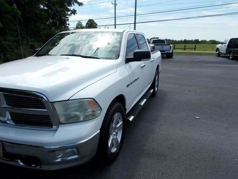 Used 2012 RAM 1500 Big Horn w/ Luxury Group image 8