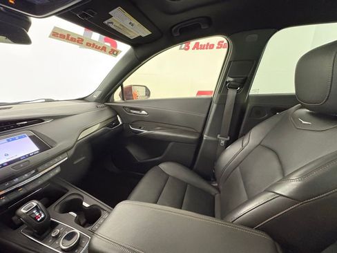 Used 2019 Cadillac XT4 Sport FWD image 31