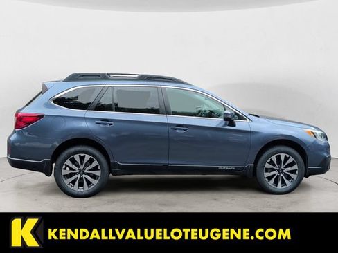 Used 2017 Subaru Outback 2.5i Limited AWD/4WD image 6