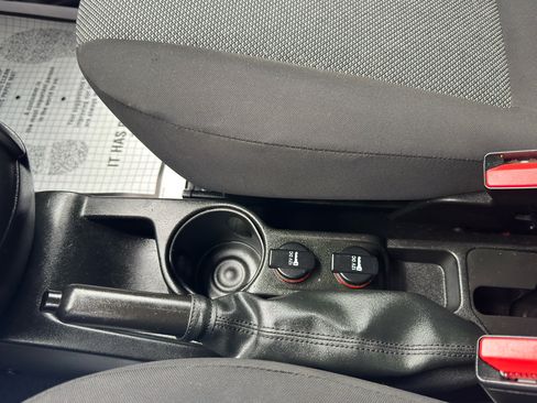 Used 2017 RAM ProMaster City Tradesman w/ Rear Back-up Camera Group image 23