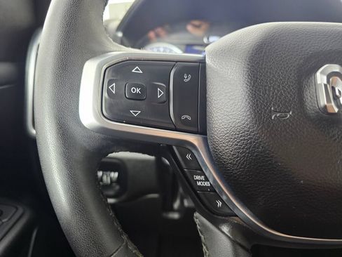 Used 2025 RAM 1500 Big Horn AWD/4WD image 22