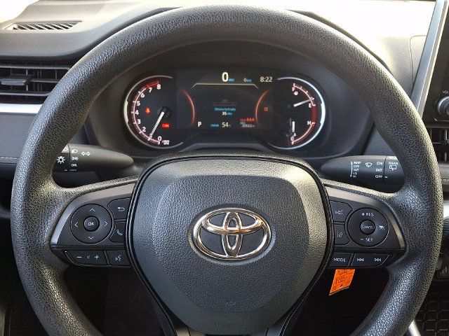 Used 2023 Toyota RAV4 LE AWD/4WD image 19