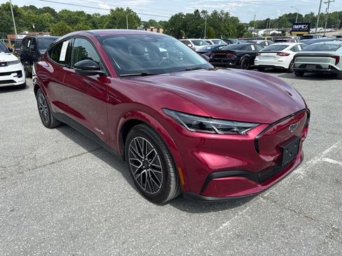 Used 2025 Ford Mustang Mach-E Premium AWD/4WD image 2