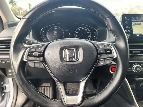 Used 2022 Honda Accord Touring image 22