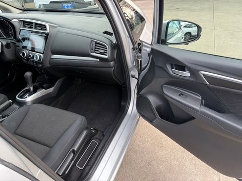Used 2015 Honda Fit EX image 18