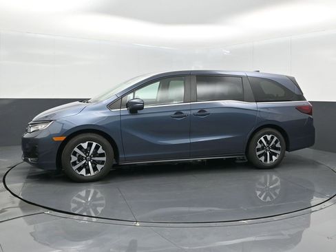 Certified 2025 Honda Odyssey EX-L image 10