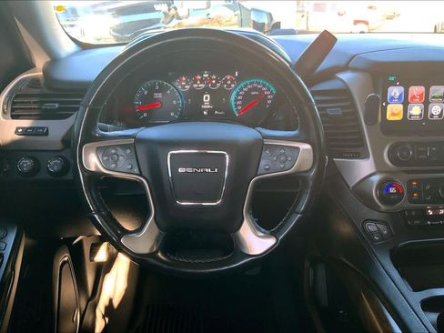 Used 2019 GMC Yukon XL Denali w/ Open Road Package image 5