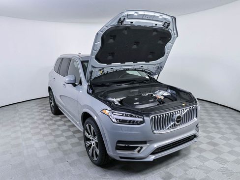 Certified 2024 Volvo XC90 T8 Plus w/ Protection Package Premier AWD/4WD image 34