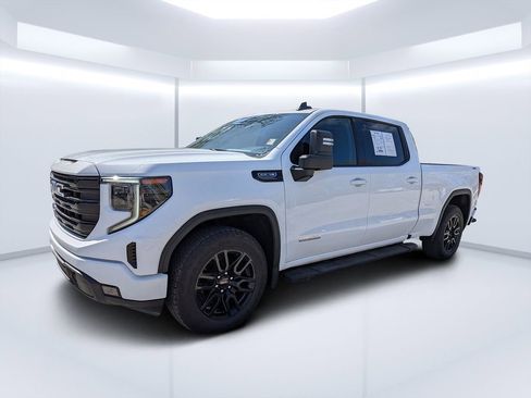 Used 2024 GMC Sierra 1500 Elevation w/ X31 Off-Road Package AWD/4WD image 6
