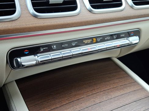 Used 2022 Mercedes-Benz GLE 350 image 16