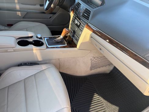 Used 2013 Mercedes-Benz E 350 4MATIC Coupe image 32