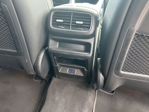 Used 2024 Mercedes-Benz GLE 450e 4MATIC image 25